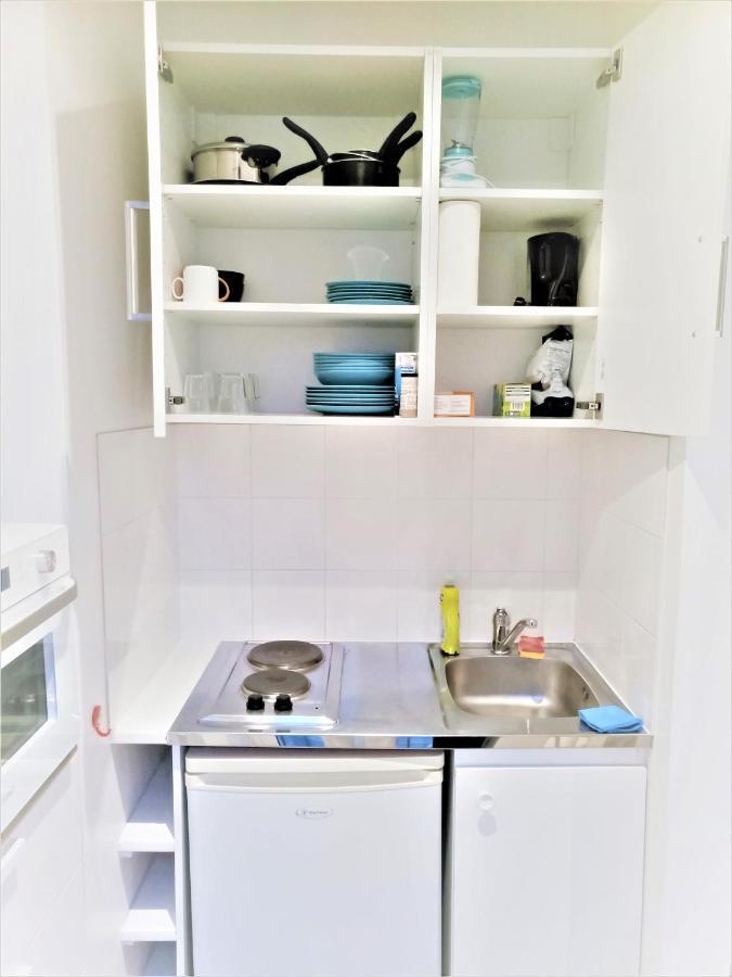 Appartement Proche Centre Ville, Gare Et Autoroute Melun Bagian luar foto