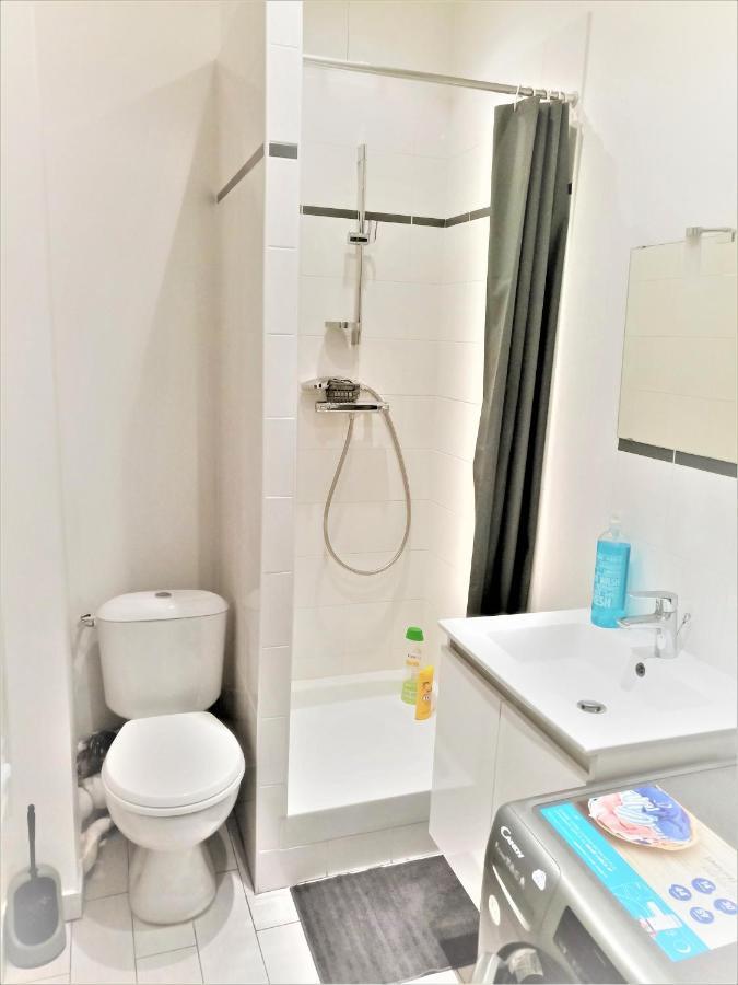 Appartement Proche Centre Ville, Gare Et Autoroute Melun Bagian luar foto