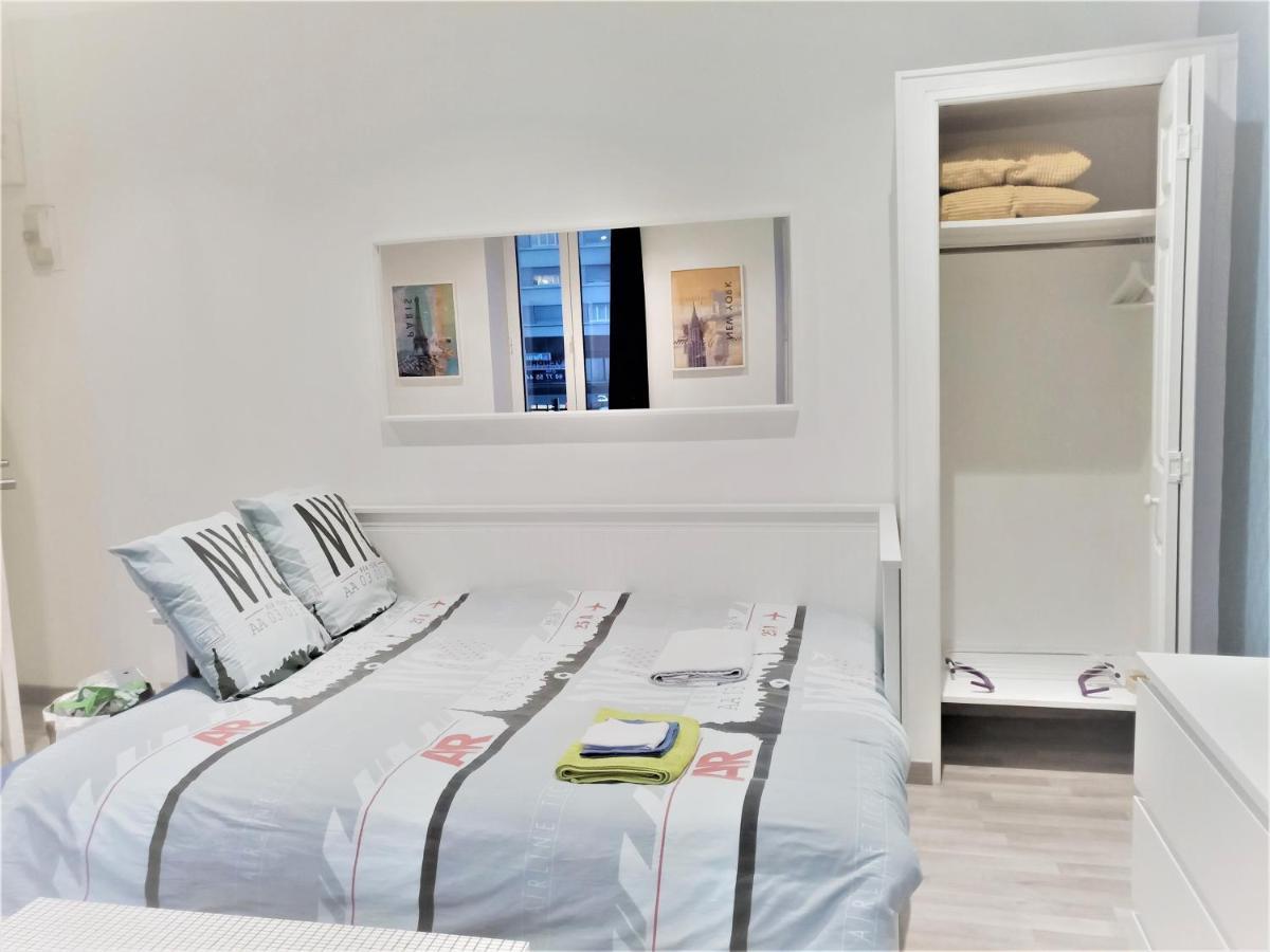 Appartement Proche Centre Ville, Gare Et Autoroute Melun Bagian luar foto