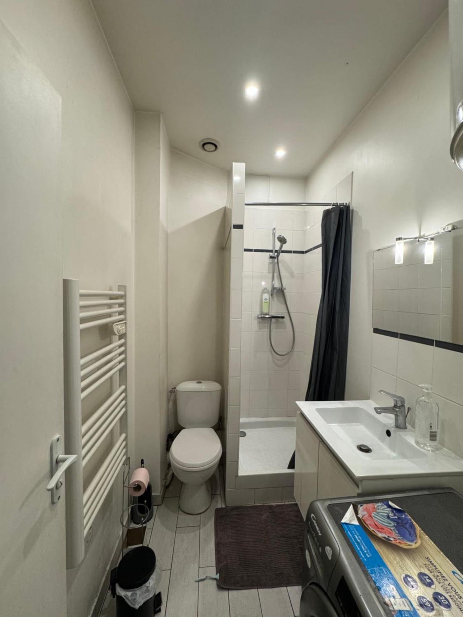 Appartement Proche Centre Ville, Gare Et Autoroute Melun Bagian luar foto